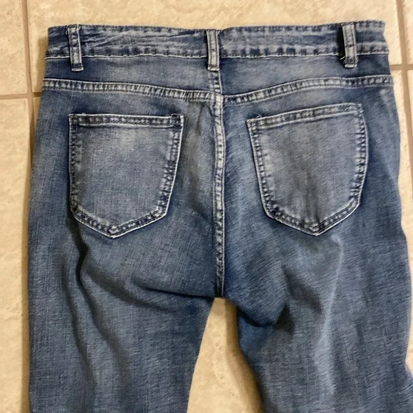 🌟DISTRESSED UNBRANDED SKINNY JEANS: SIZE 12 SEE MEASUREMENTS EUC - Picture 6 of 9